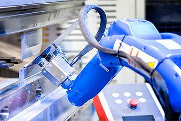 钣金行业资讯-采用机器人钣金折弯，钣金加工行业已经不再需要大批量的尺寸来使用机器人折弯机-开云手机登录界面-开云online(中国)